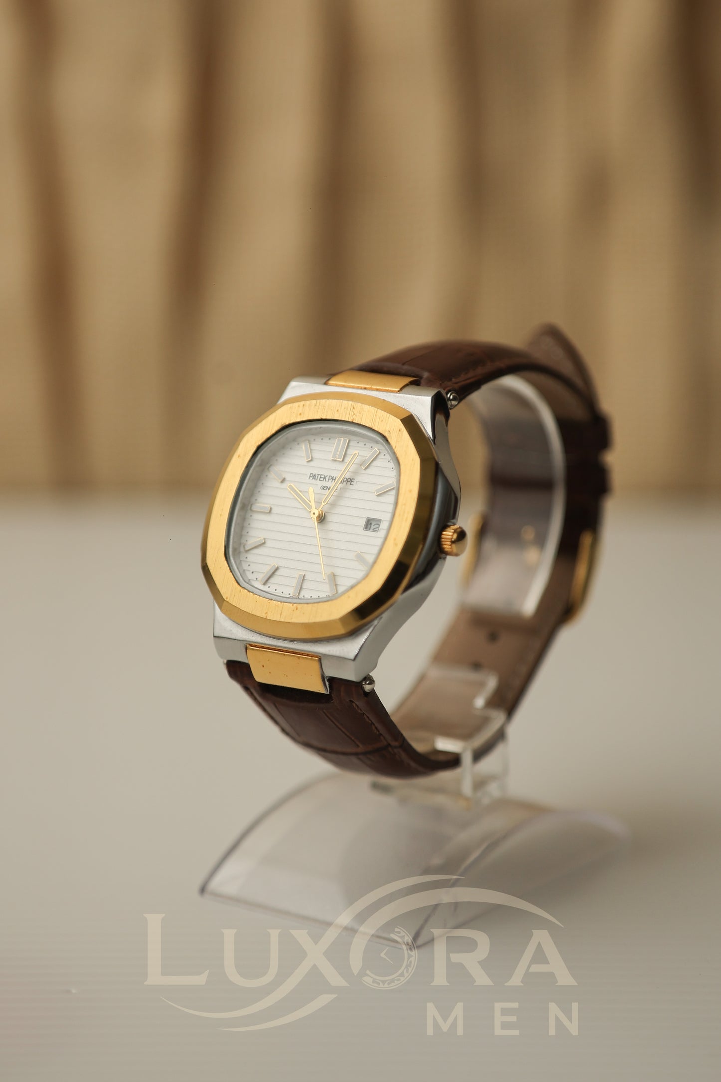 Patek Philippe Nautilus Gold Brono