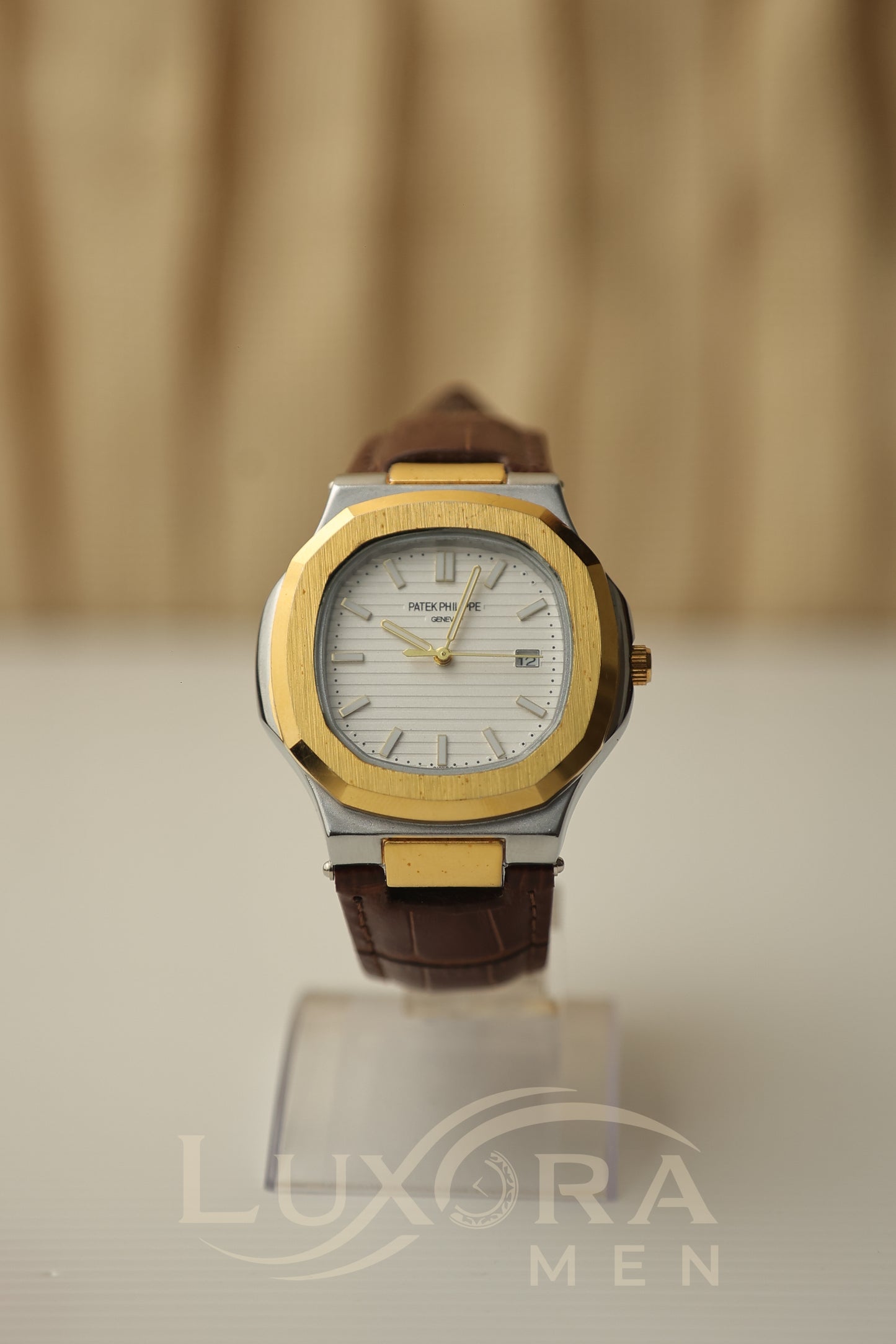 Patek Philippe Nautilus Gold Brono