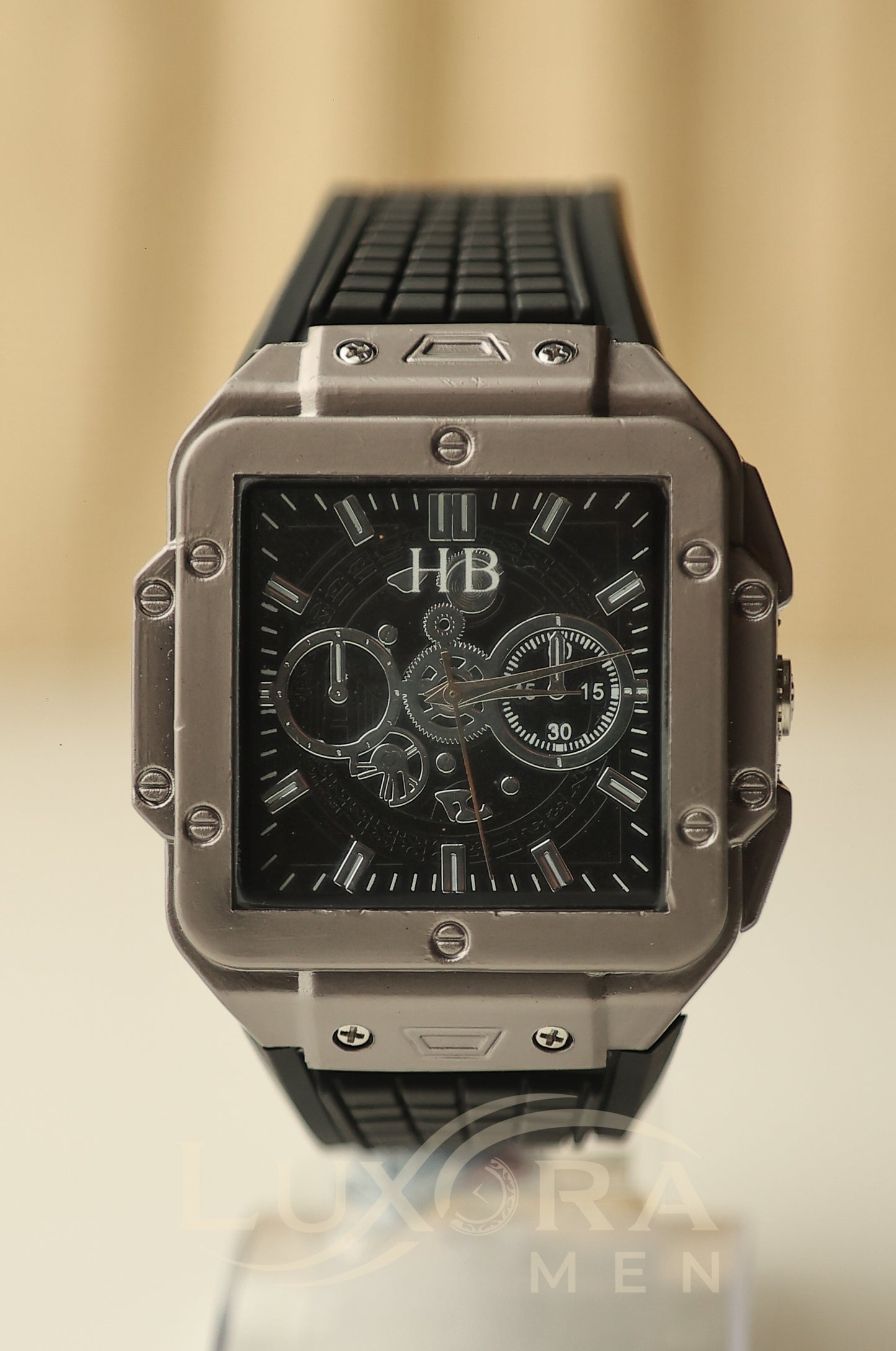 Hublot Square