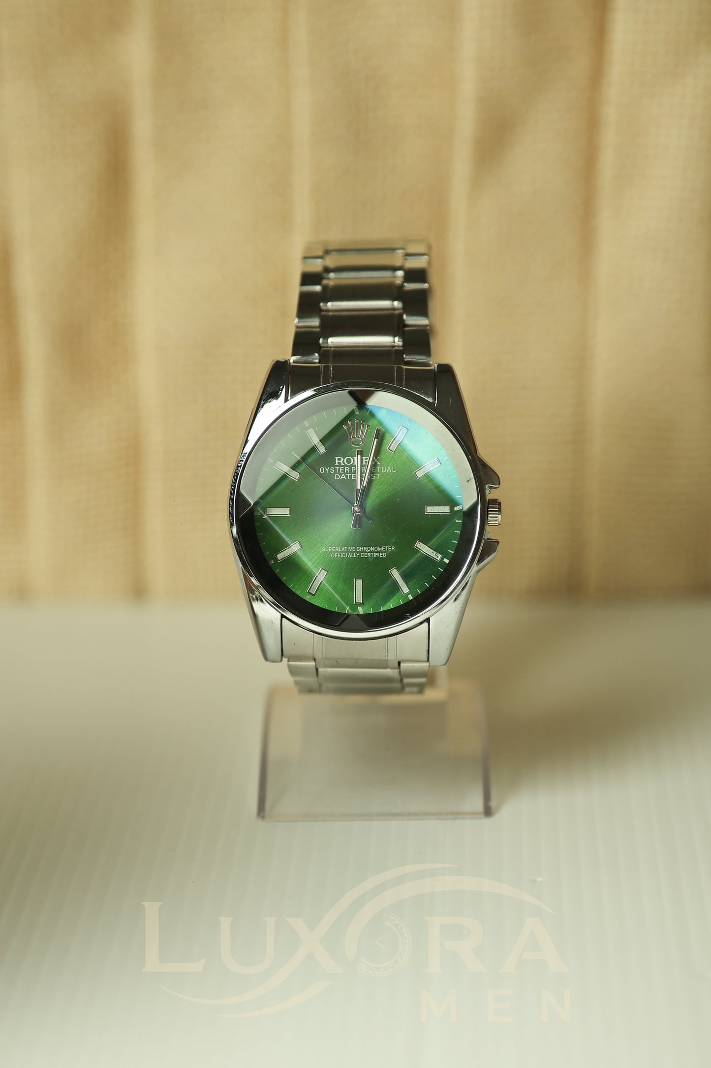 Ro-lex Green diamond